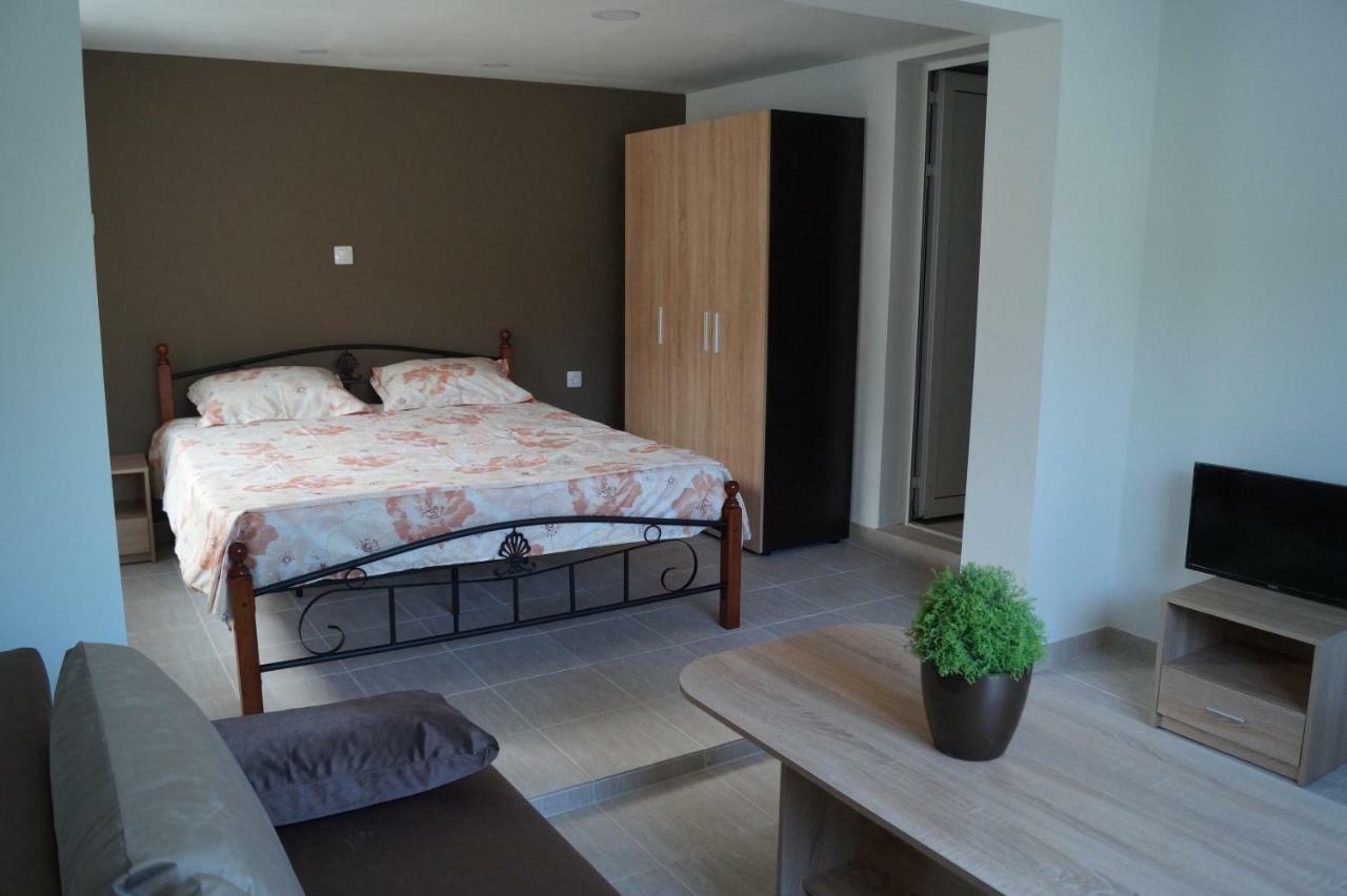 Guest House Di Mare Obzor Exterior photo