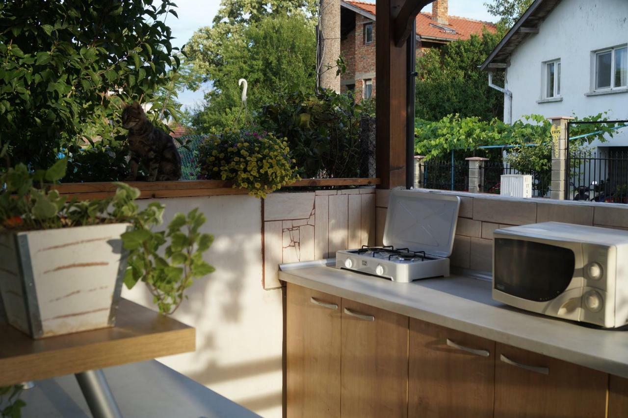 Guest House Di Mare Obzor Exterior photo